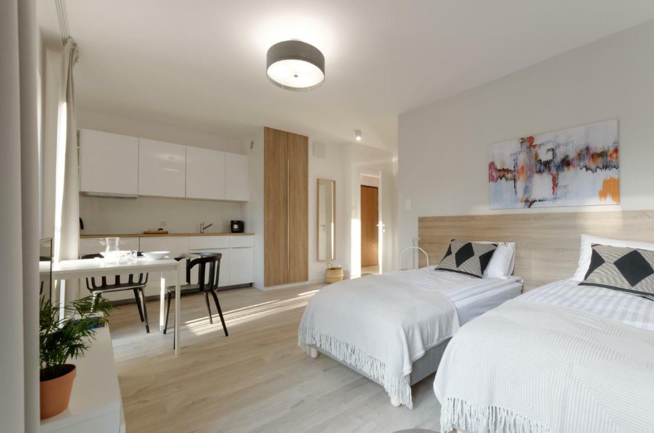 Apple Green Apartments Πόζναν Εξωτερικό φωτογραφία