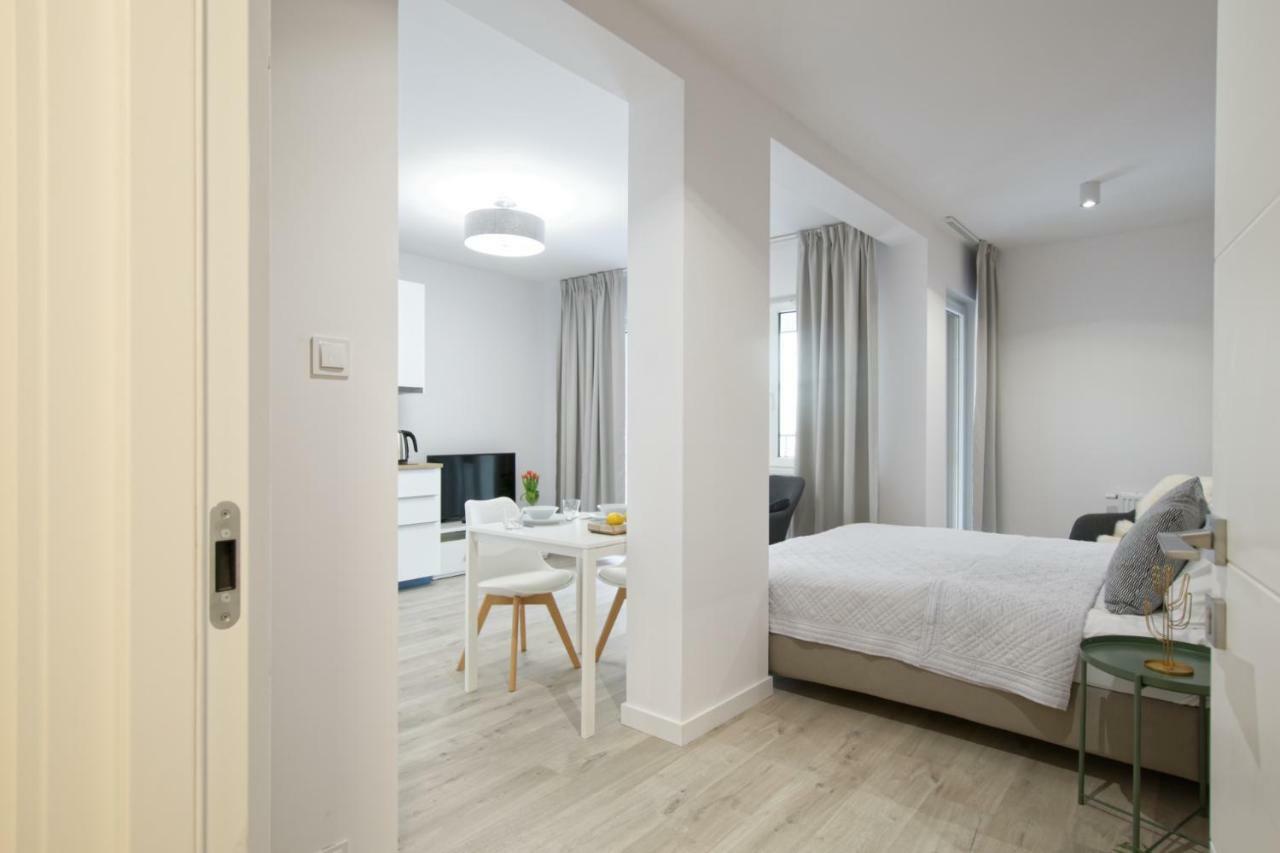 Apple Green Apartments Πόζναν Εξωτερικό φωτογραφία