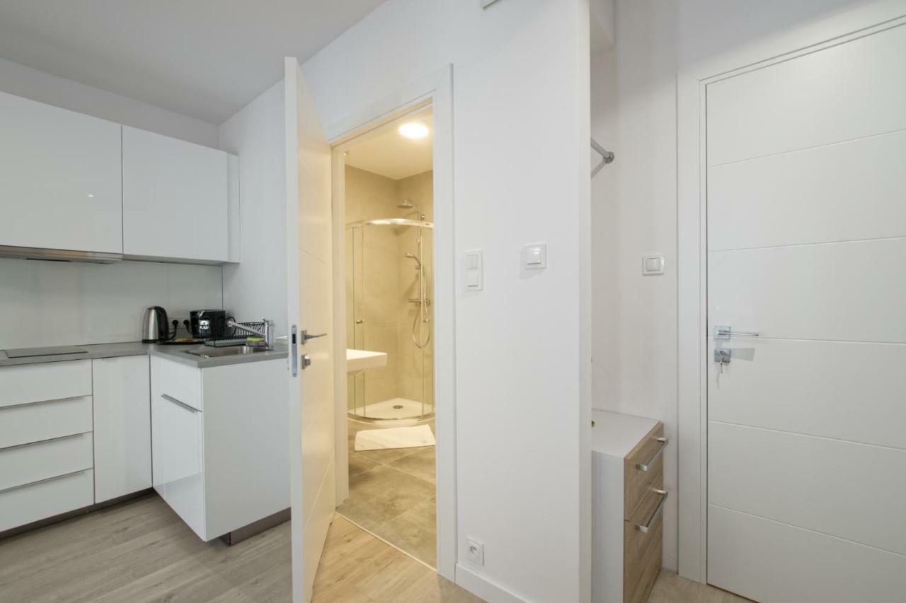Apple Green Apartments Πόζναν Εξωτερικό φωτογραφία